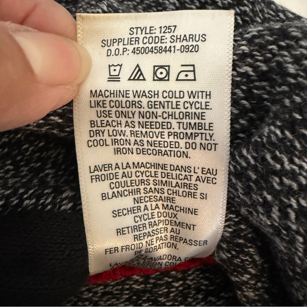 IZOD Boys Quarter Zip Sweater XL (18-20) Gray Knit Pullover - Picture 6 of 6